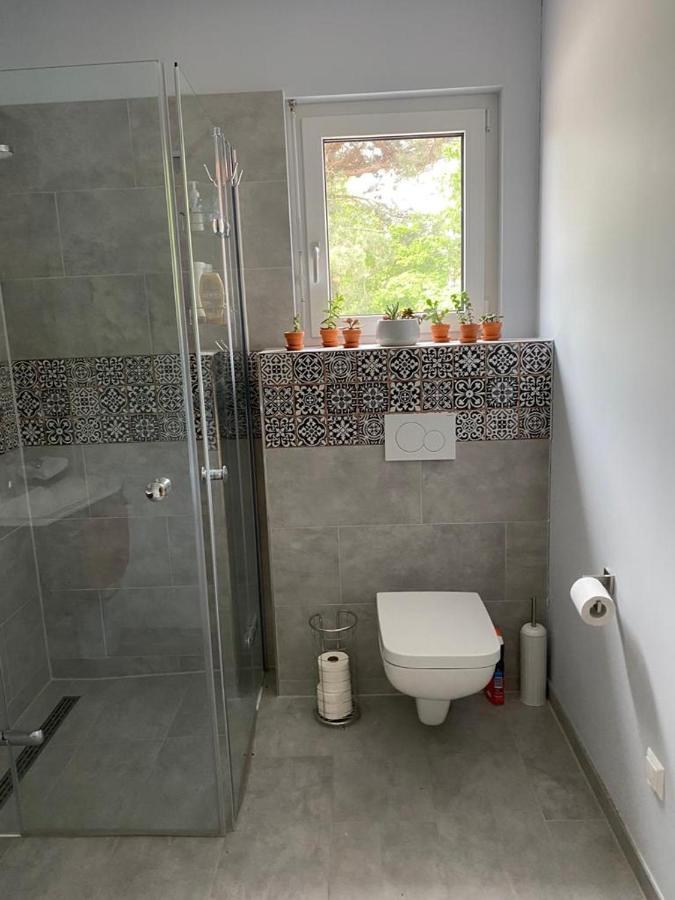 Schoenes Privatzimmer Region Hannover Springe Eksteriør bilde